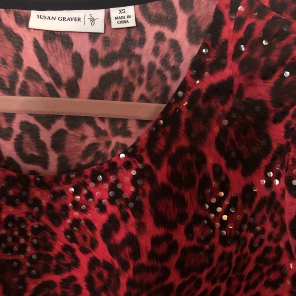Susan Graver leopard sparkly top - Picture 2 of 2
